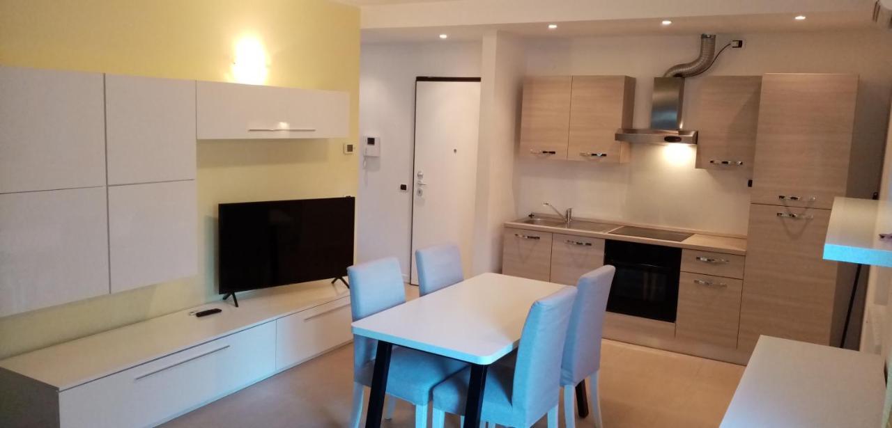 Residence Alessandra Supervacanza House - Domaso Ngoại thất bức ảnh